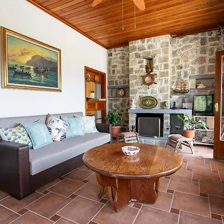 Clio House By Travel Pro Services - Metochi Halkidiki * Sozopoli